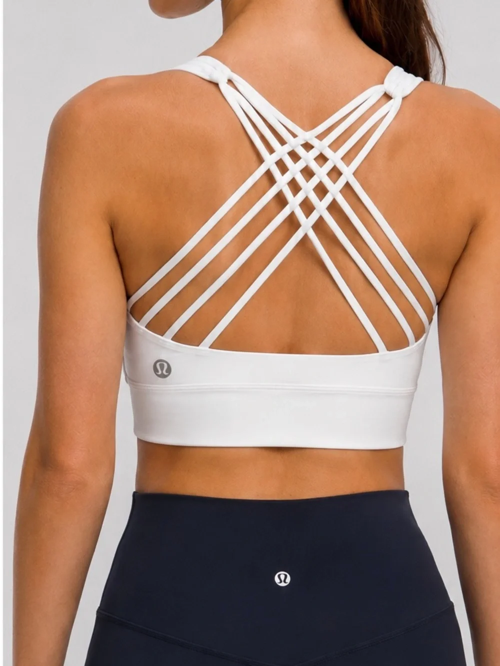 Lululemon Women’s size 6 Free to Be Longline White Sports Bra - Picture 1 of 5